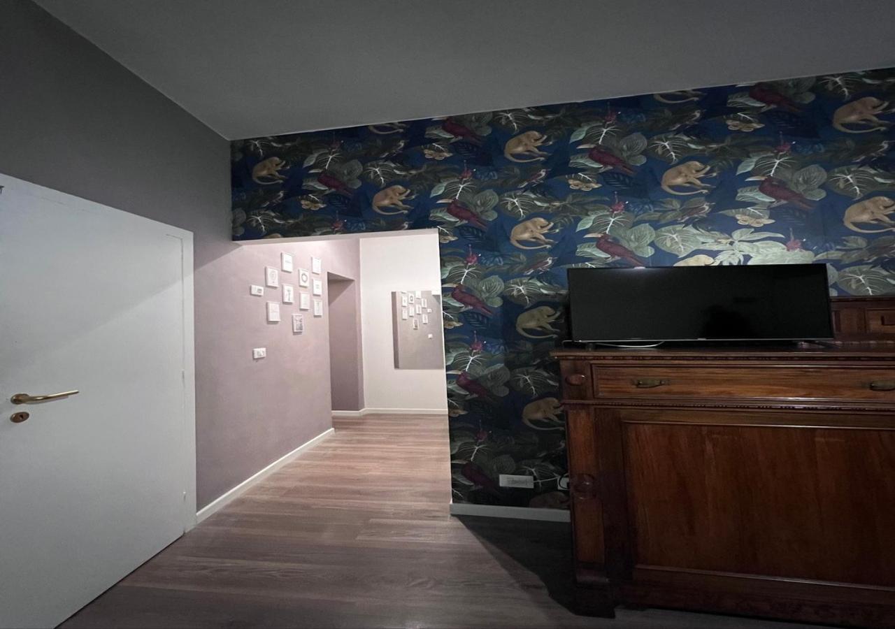 Monkey House Верона Екстериор снимка